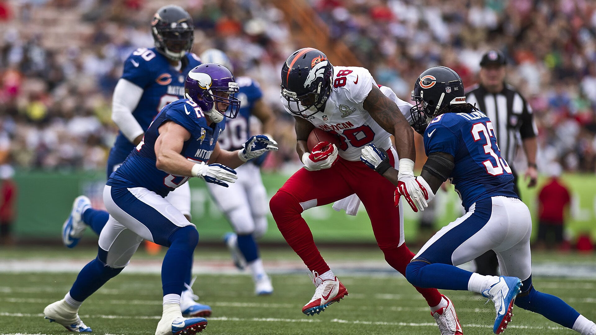 _未来运动机器人：智能助力运动训练_，未来多功能机器人